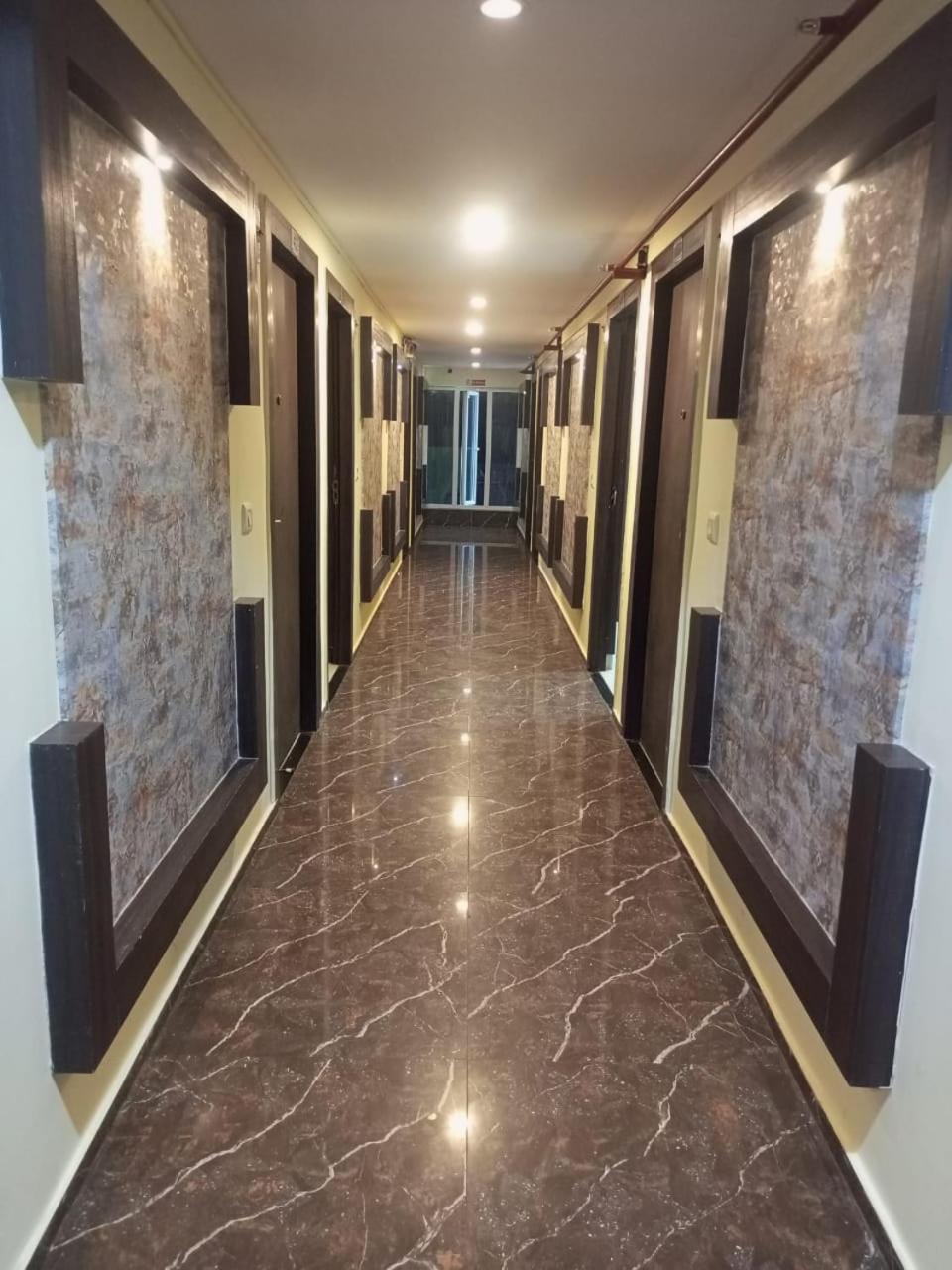 Hotel Eco Park New Town Buitenkant foto