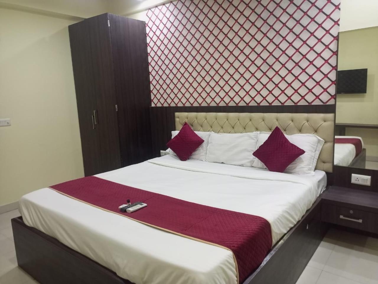 Hotel Eco Park New Town Buitenkant foto